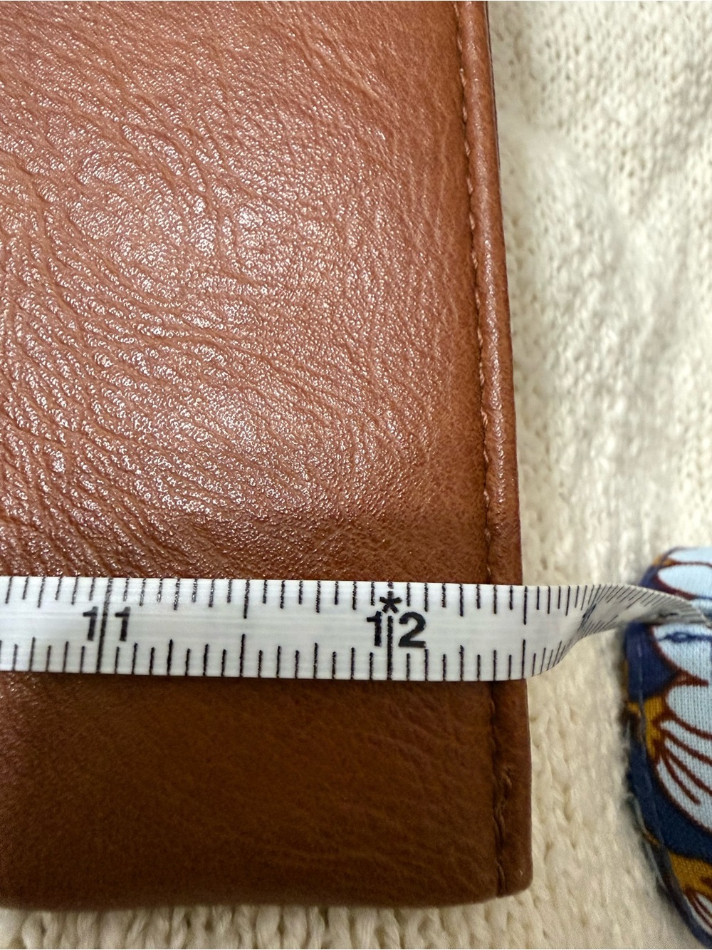 Embossed Leather-Faux Brown Envelope Clutch - Picture 6 of 8
